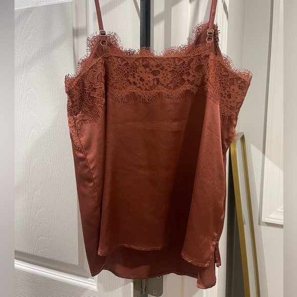 A&F Rust Color Lace Cami 🍁 - Picture 2 of 3